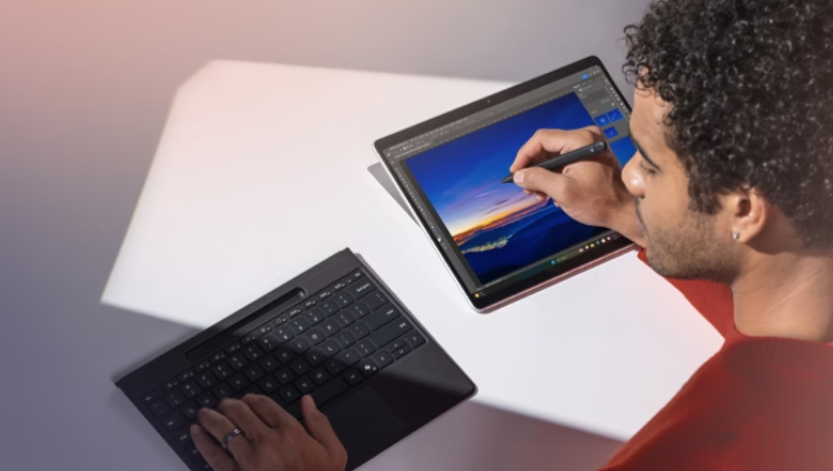 Surface Pro, Copilot+ PC - Snapdragon® X Plus (10 Core), with LCD display, Platinum, WiFi, 16GB RAM, 512GB SSD (Pre Order)