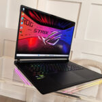 ASUS ROG Strix SCAR 18 RTX 5090 vs RTX 5080